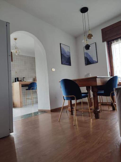 Neblou Appartement Aosta Buitenkant foto