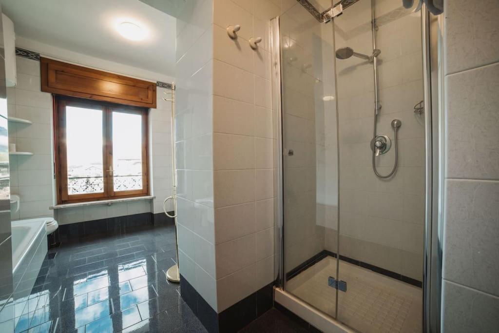 Neblou Appartement Aosta Buitenkant foto